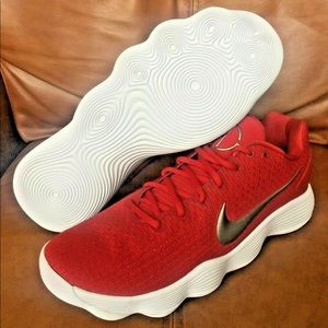 Men’s Nike Hyperdunk Shoes size 17 Brand New